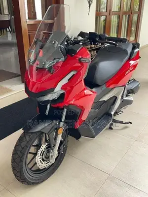 Honda ADV 160 2025