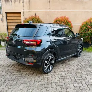 Toyota Raize Z Hybrid 2026 SUV Unregistered (Recondition)