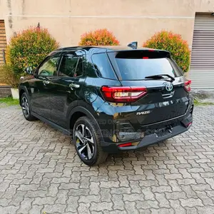 Toyota Raize Z Hybrid 2026 SUV Unregistered (Recondition)