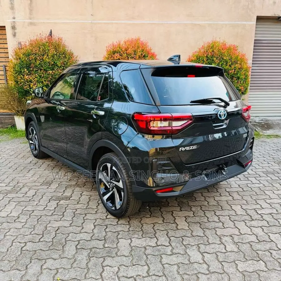 Toyota Raize Z Hybrid 2026 SUV Unregistered (Recondition)