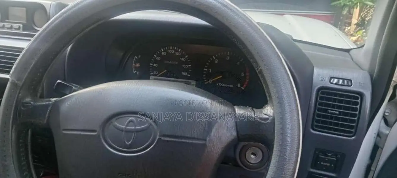 Toyota Prado 1997 SUV (Used)