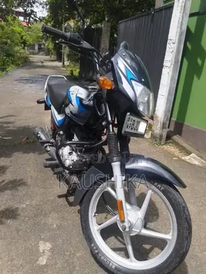 Bajaj CT-100 2022 Motorbike (Used)