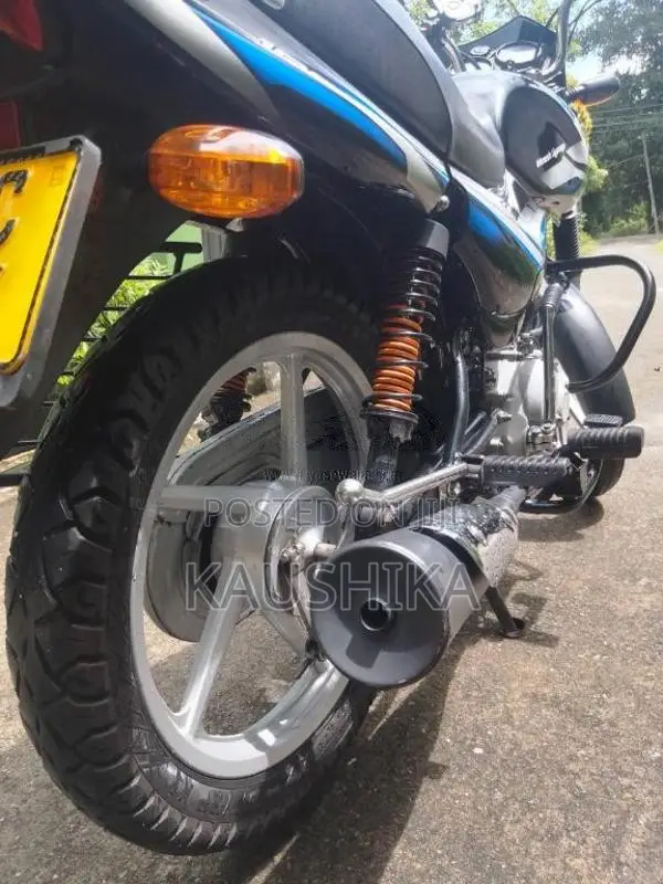 Bajaj CT-100 2022 Motorbike (Used)