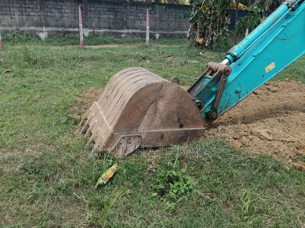 Kobelco SK200-8 2013 Heavy-Duty Unregistered (Recondition)