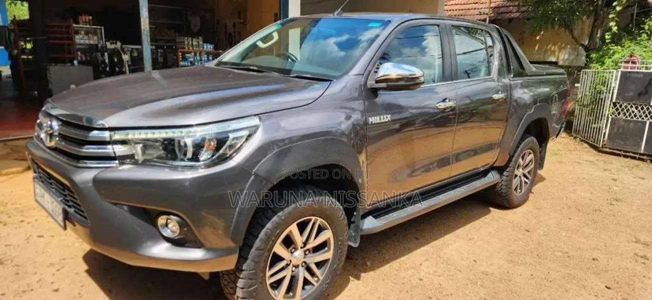 Toyota Hilux 2020 Pickup (Used)