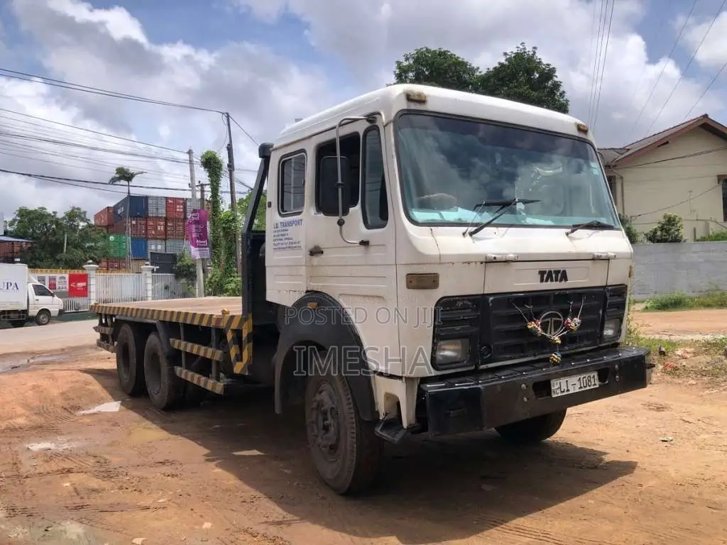 Tata 2516 2010 Heavy-Duty (Used)