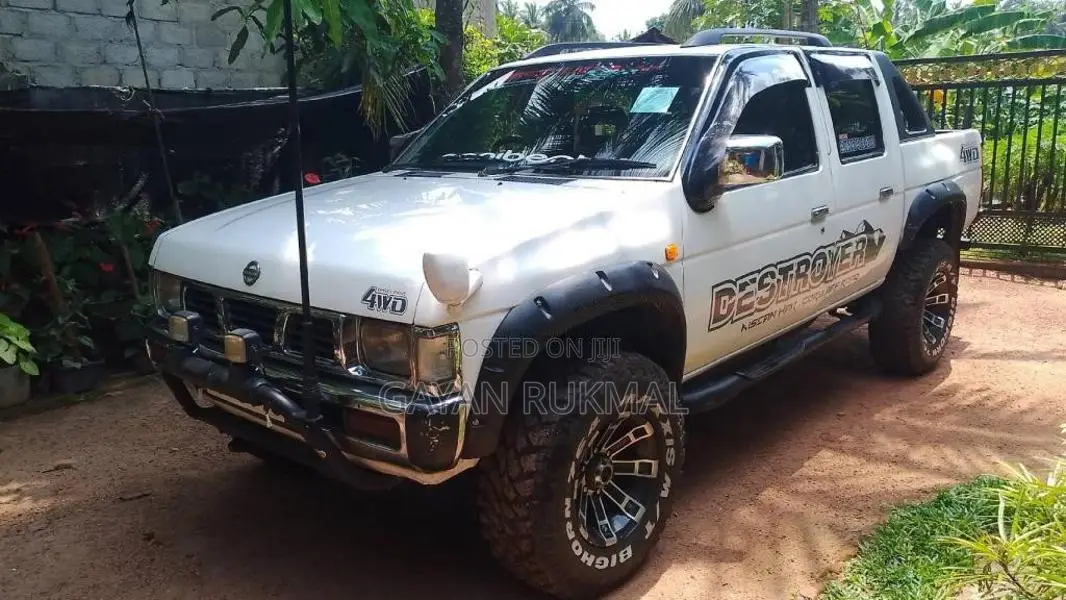 Nissan D21 1996 Pickup (Used)