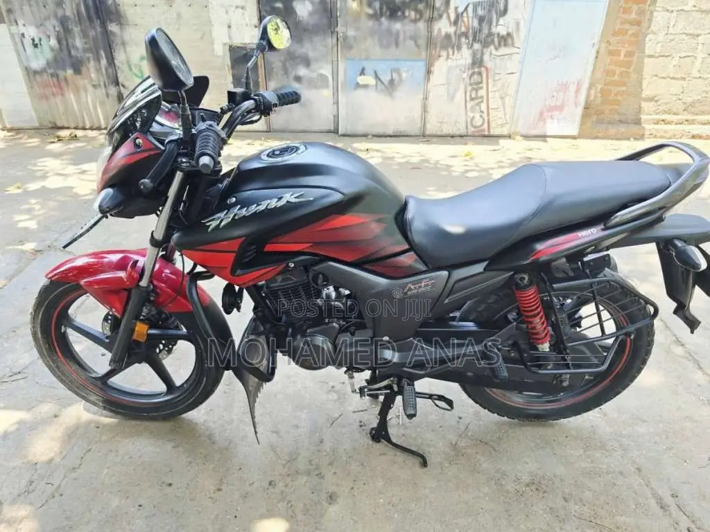 Hero Hunk 2020 Motorbike (Used)