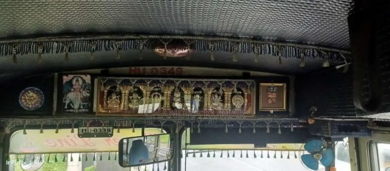 Ashok-Leyland Viking 2004 Bus (Used)