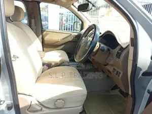 Nissan Navara 2010 Pickup (Used)