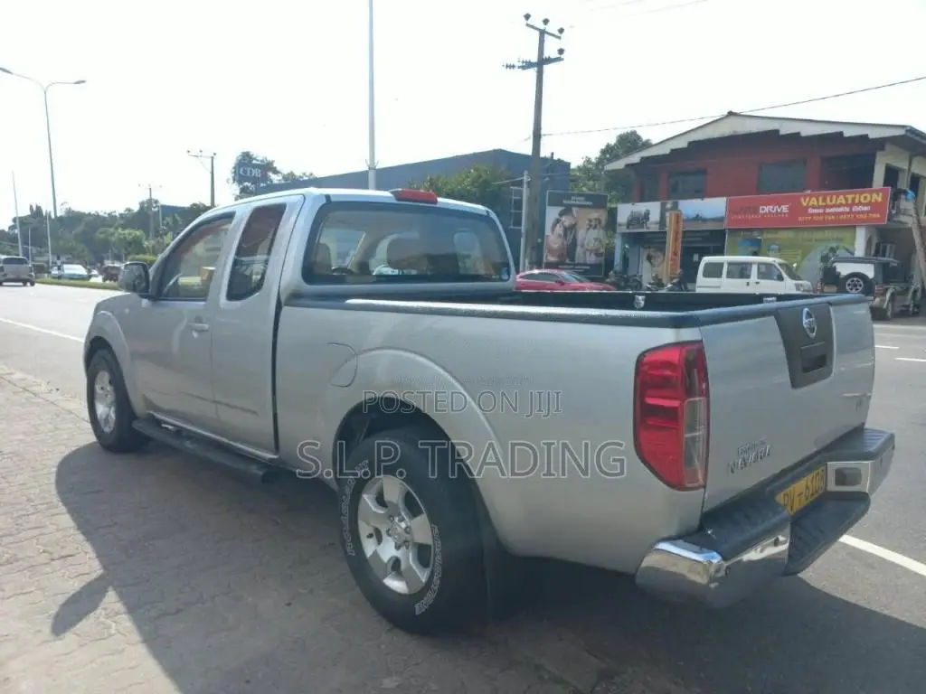 Nissan Navara 2010 Pickup (Used)