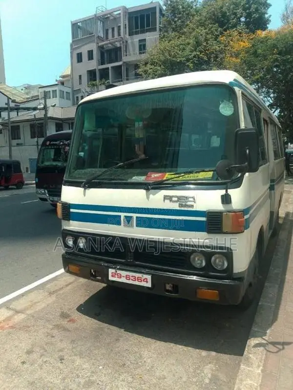 Mitsubishi Mmc Rosa 1982 Bus (Used)