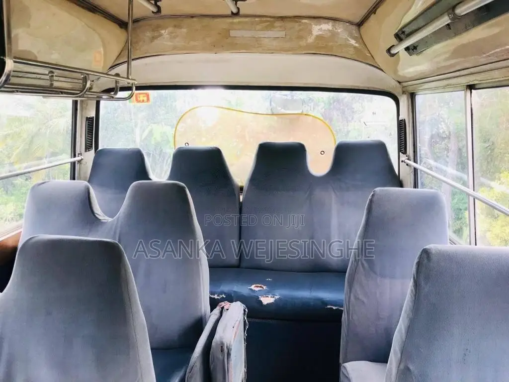 Mitsubishi Mmc Rosa 1982 Bus (Used)
