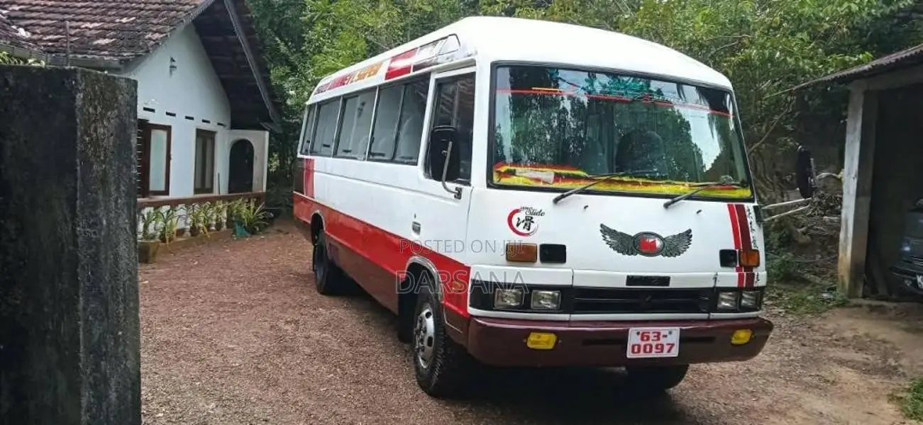 Isuzu Journey 1991 Bus (Used)