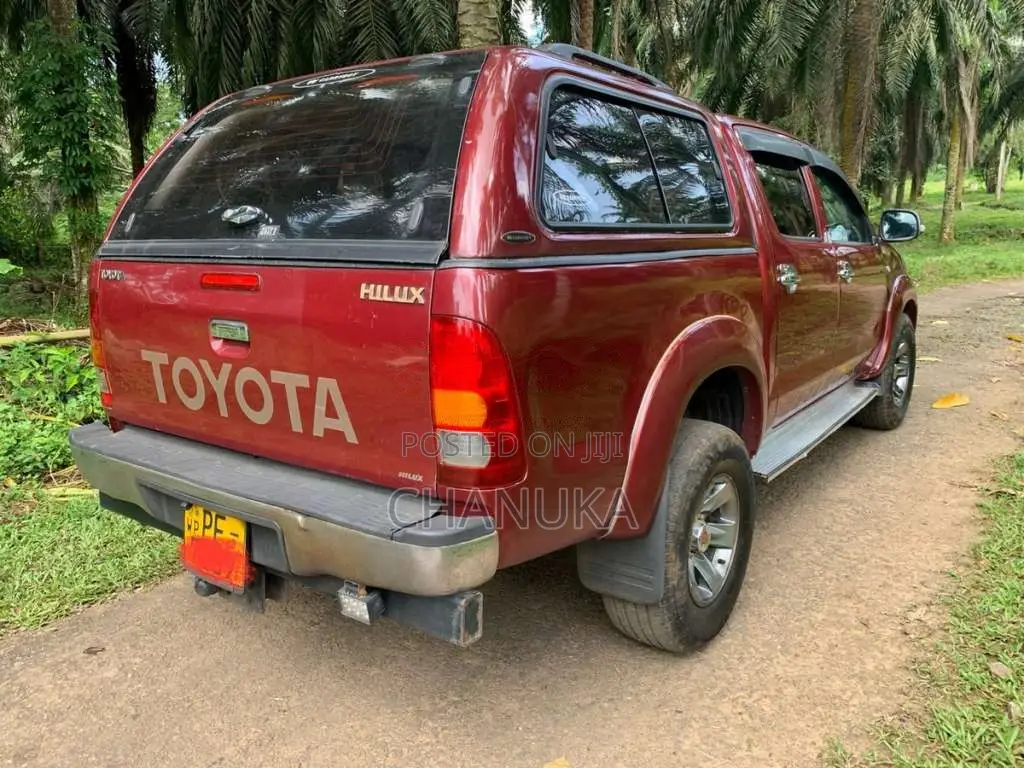 Toyota Double Cab 2007 Pickup (Used)