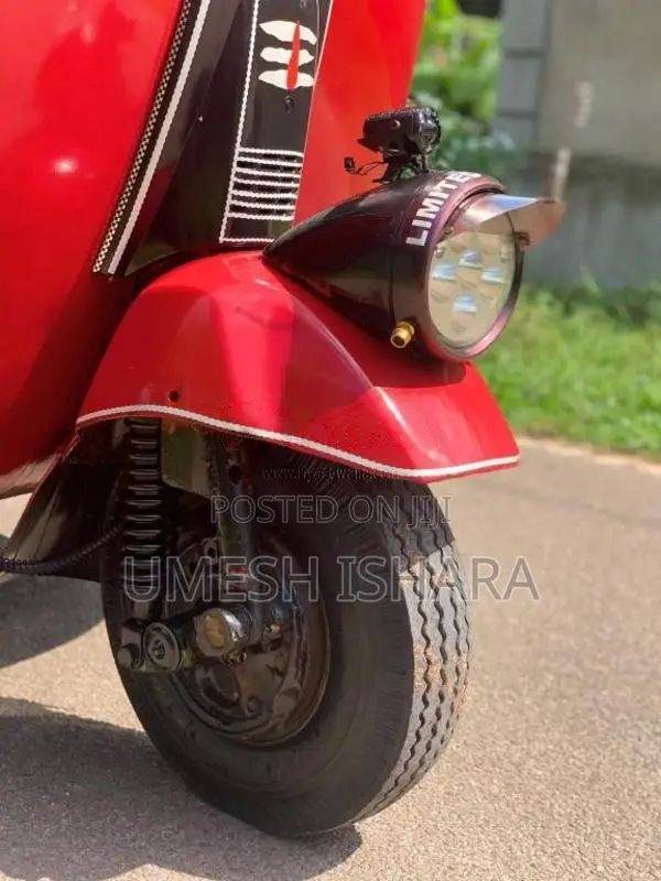 Bajaj 2 Stroke 1996 Three Wheel (Used)