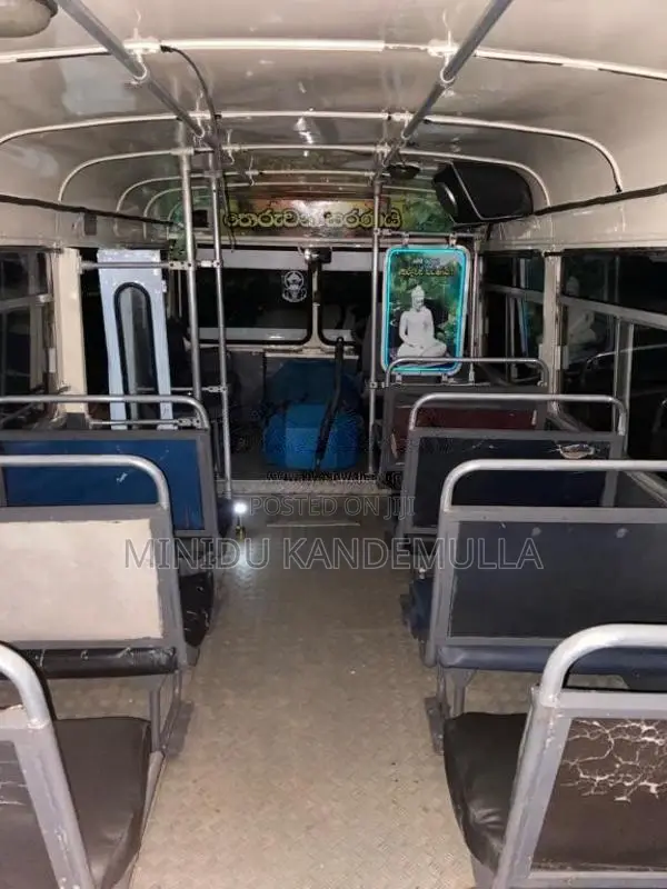 Ashok-Leyland Ashok-Leyland 1995 Bus (Used)