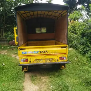 Tata Dimo Batta 2012 Lorry (Used)