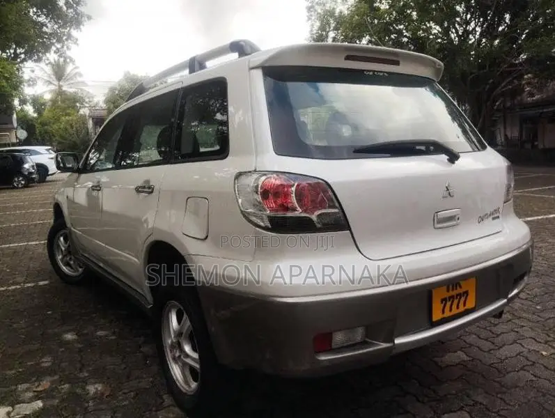 Mitsubishi Outlander 4Wd 2003 SUV (Used)