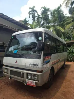 Mitsubishi Rosa 1995 Bus (Used)