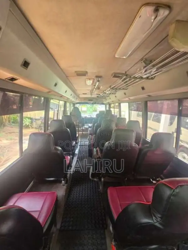 Mitsubishi Rosa 1995 Bus (Used)