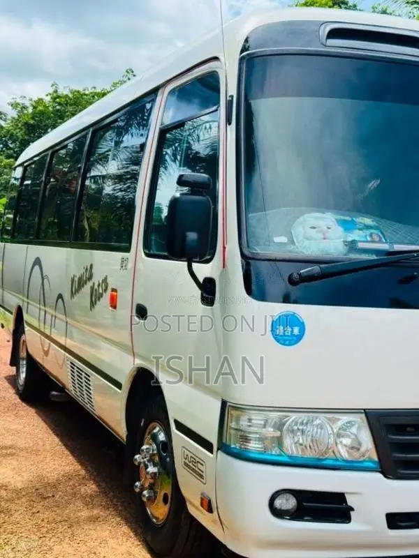 Toyota Coaster 2010 Bus (Used)