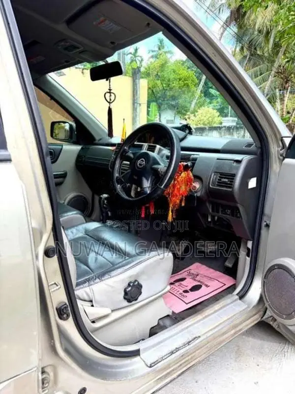 Nissan X-Trail 2005 SUV (Used)