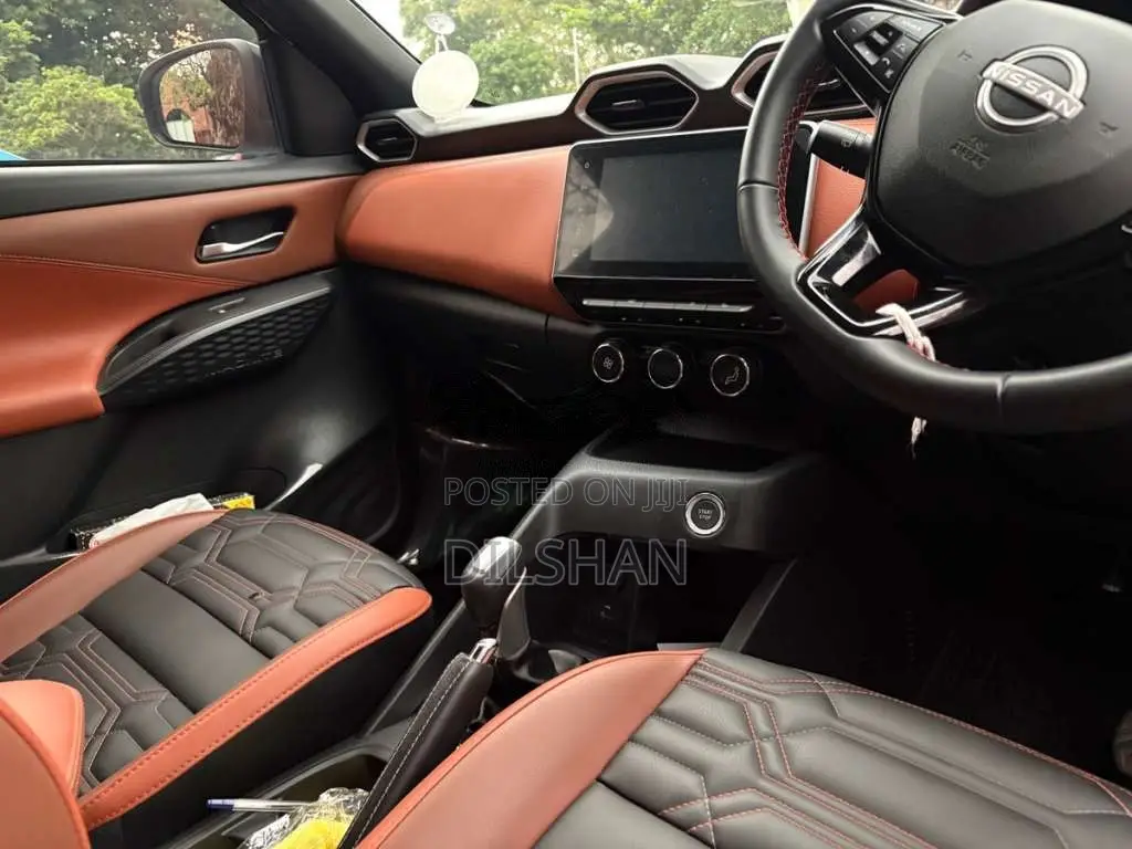 Nissan Magnite CVT TECHNA PLUS 2025 SUV (Used)