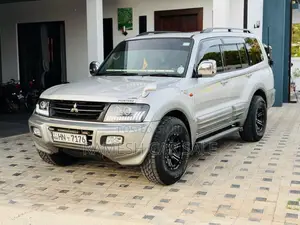 Mitsubishi Montero 2003 SUV (Used)