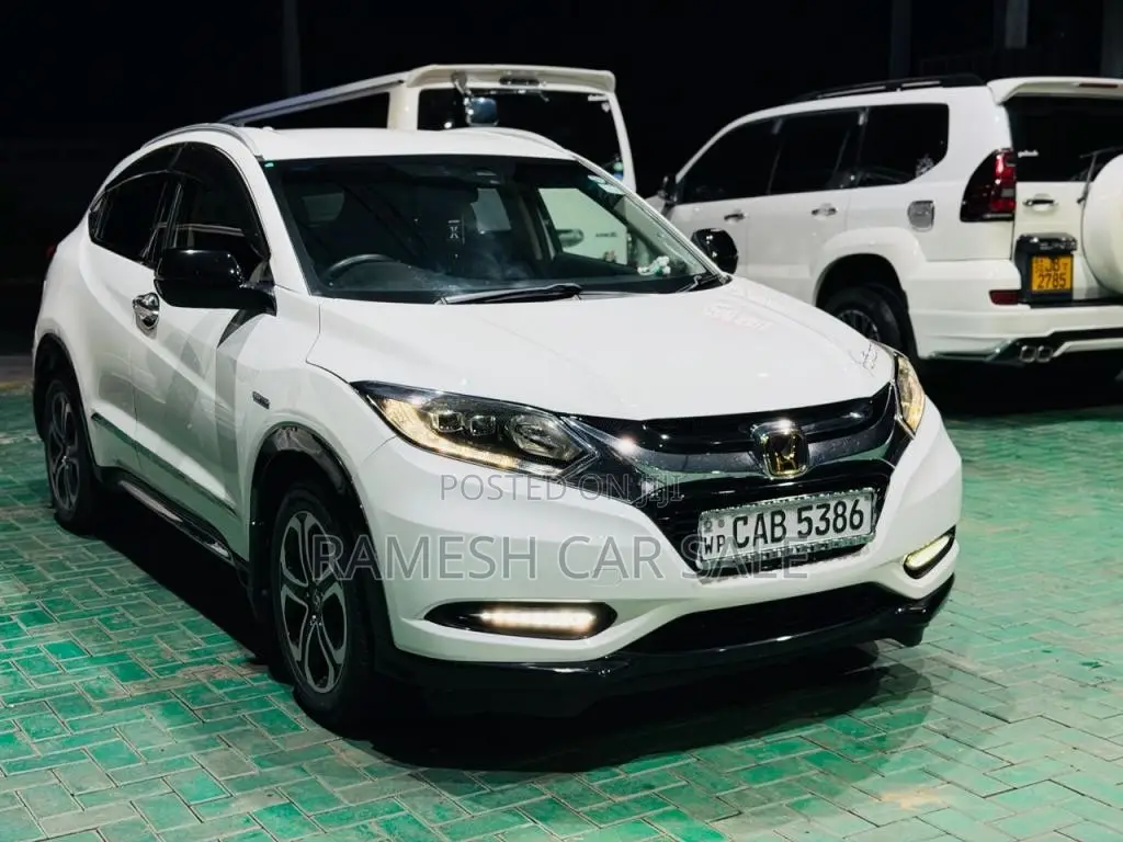 Honda Vezel 2014 SUV (Used)