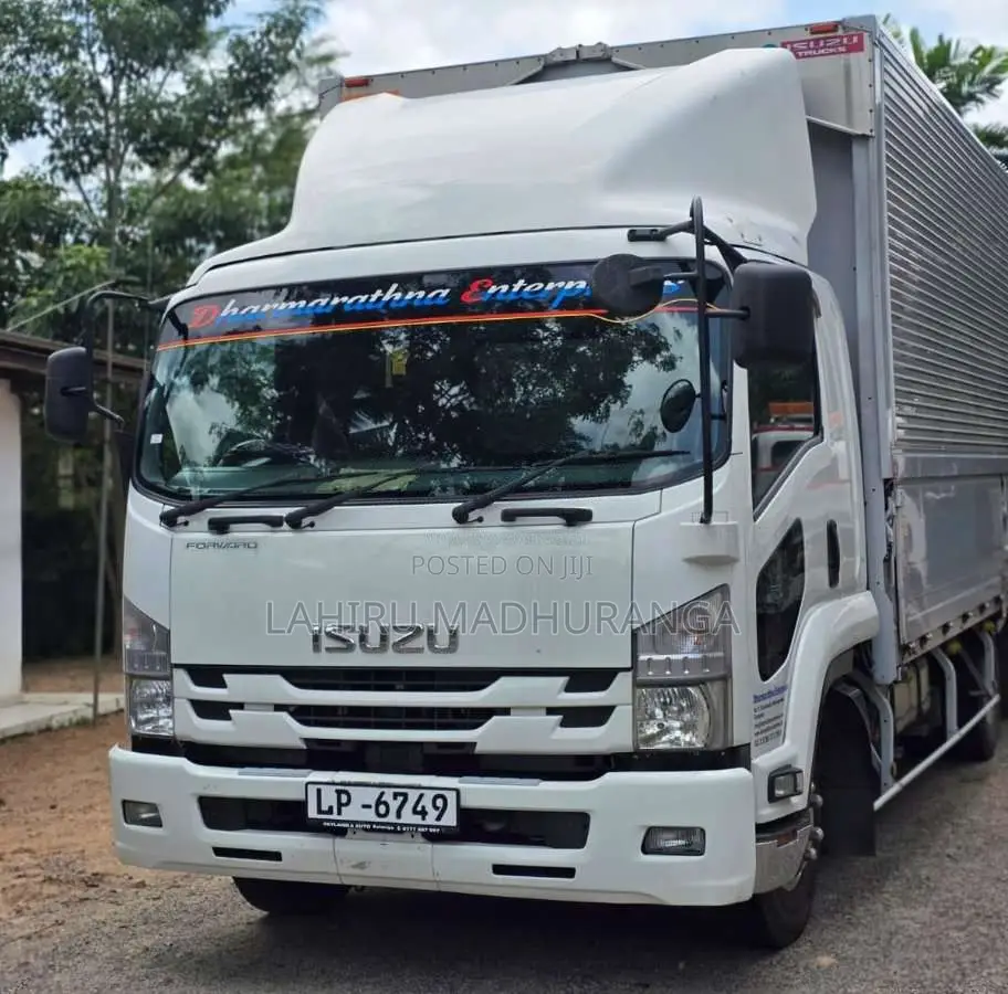 Isuzu Forward 2021 Heavy-Duty (Used)