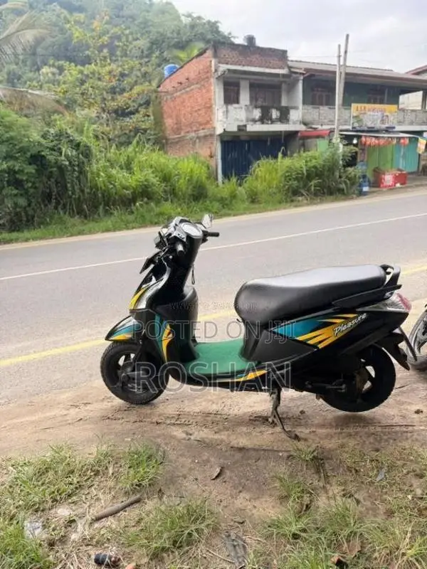 Hero Pleasure 2018 Motorbike (Used)