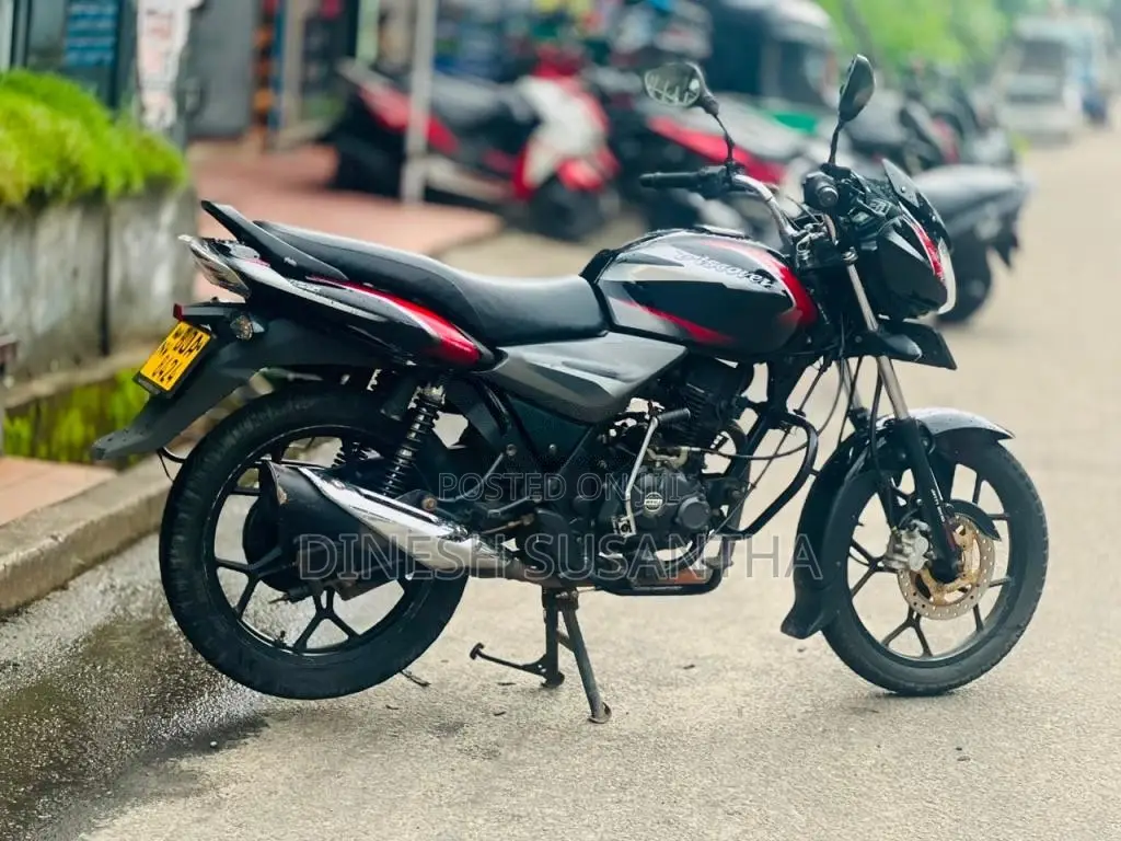 Bajaj Discawa 125 2021 Motorbike (Used)