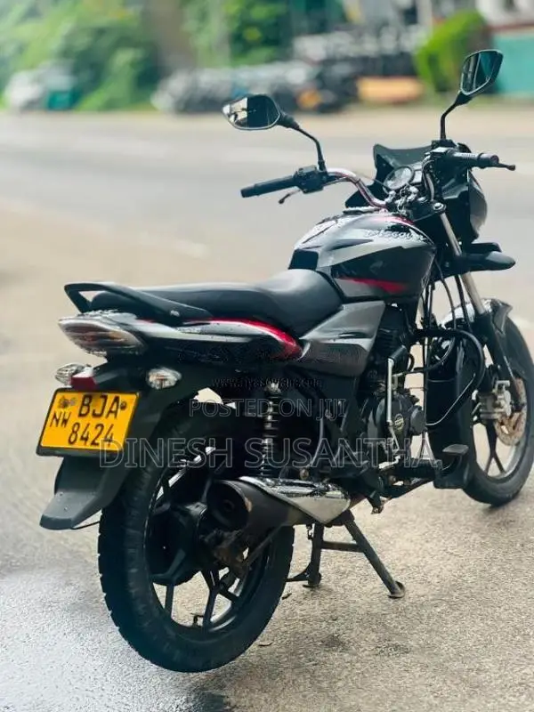 Bajaj Discawa 125 2021 Motorbike (Used)