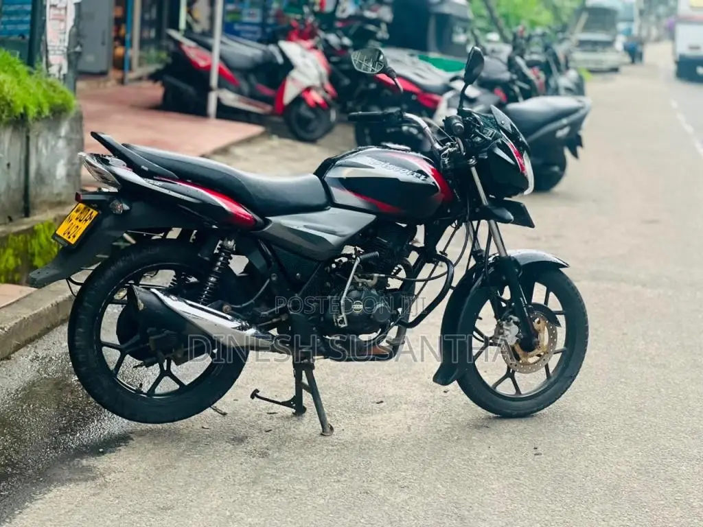 Bajaj Discawa 125 2021 Motorbike (Used)