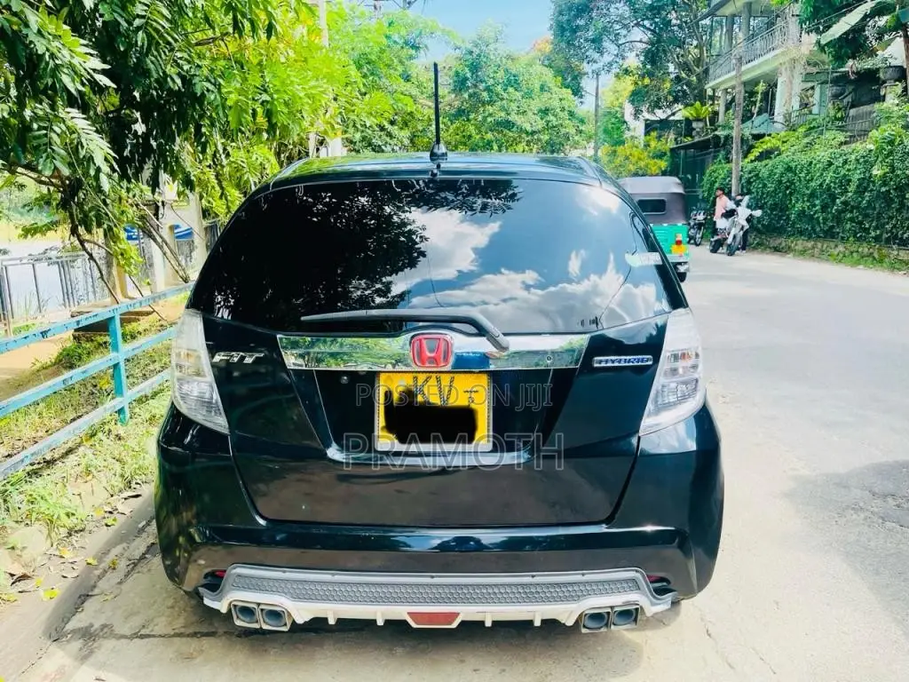 Honda FIT GP1 2012 Car (Used)