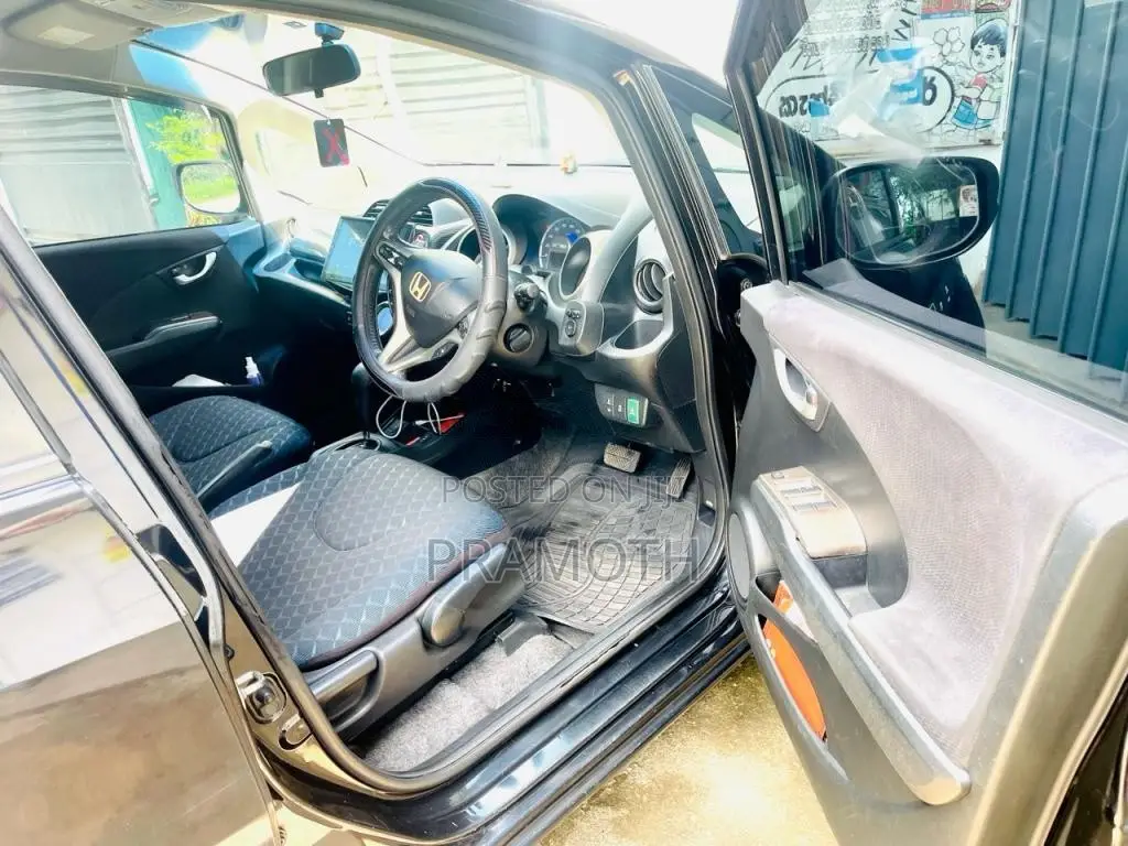 Honda FIT GP1 2012 Car (Used)