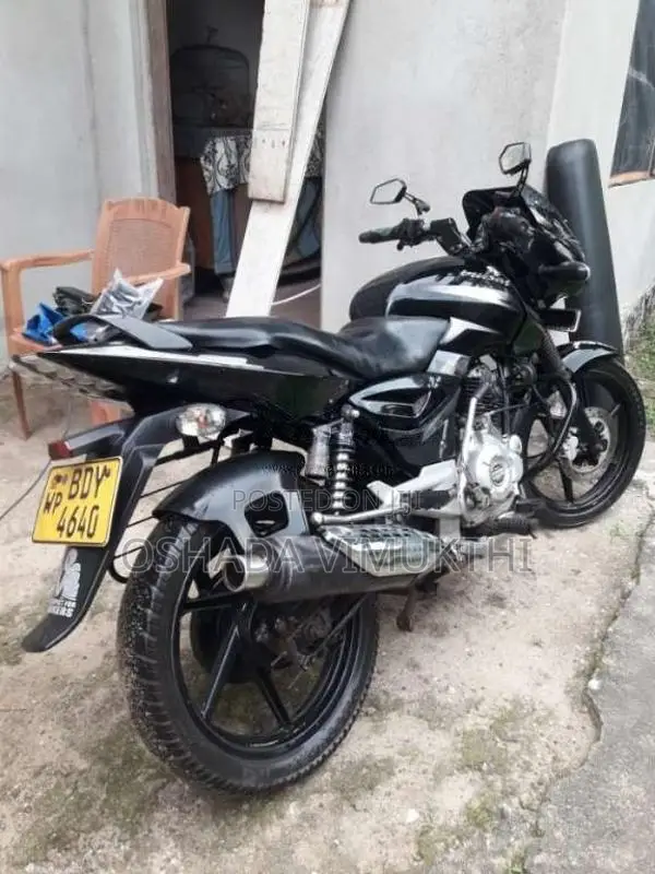 Bajaj Pulsar 2016 Motorbike (Used)