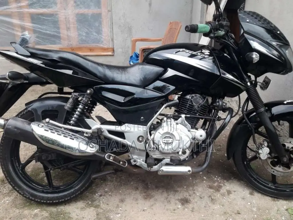 Bajaj Pulsar 2016 Motorbike (Used)
