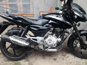 Bajaj Pulsar 2016 Motorbike (Used)