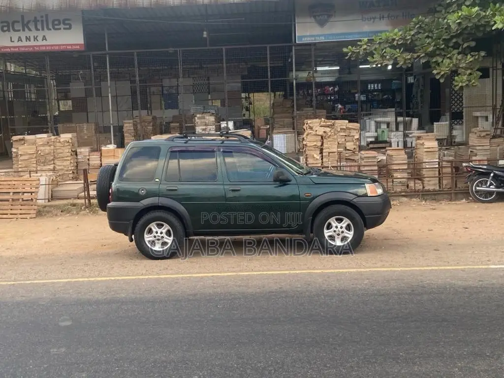 Land-Rover Freelander 2000 SUV (Used)