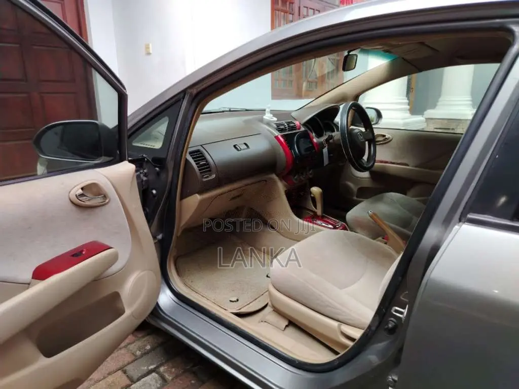 Honda Fit Aria 2006 Car (Used)