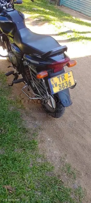 Bajaj DISCOVER 2007 Motorbike (Used)