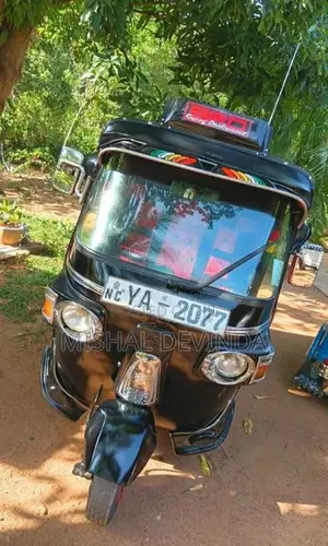 Bajaj Re 2011 Three Wheel (Used)