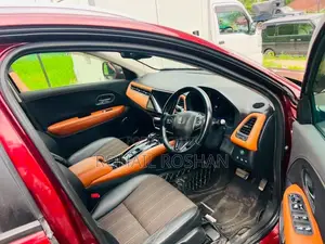 Honda Vezel 2014 SUV (Used)