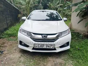 Honda Gres 2016 Car (Used)