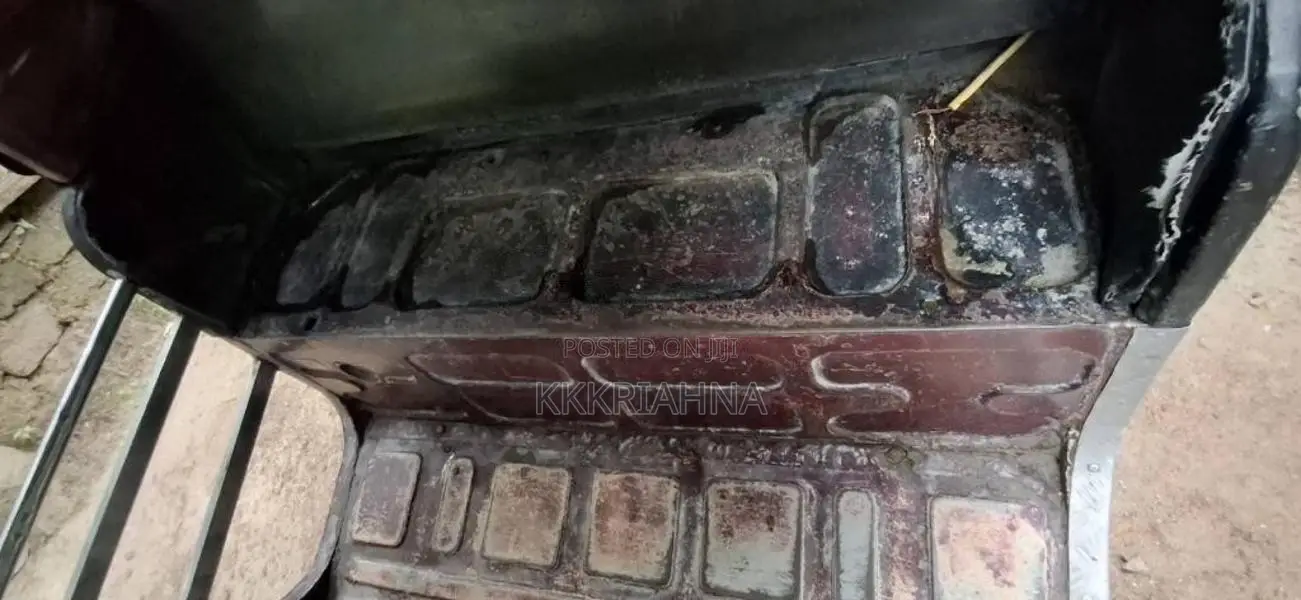 Bajaj 2 stroke 1994 Three Wheel (Used)