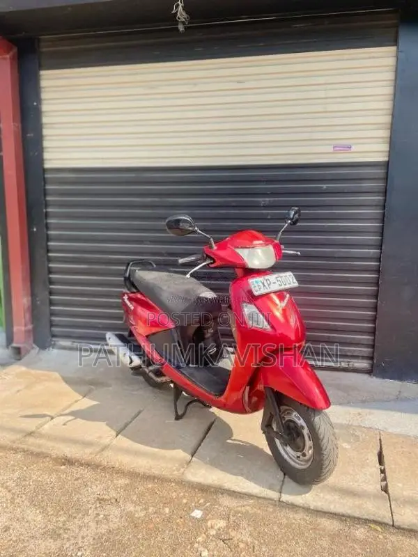 Hero Pleasure 2012 Motorbike (Used)