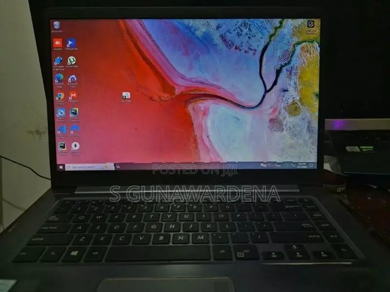 ASUS VivoBook S15 - i7 8th Gen 16GB 512GB
