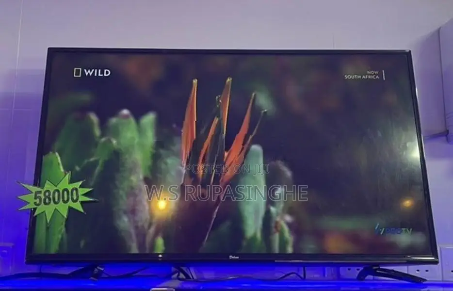 Deluxe 40” Smart LED Tv